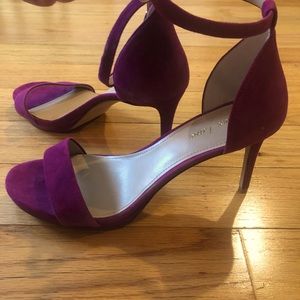 Essex Lane vibrant purple/ pink color heels